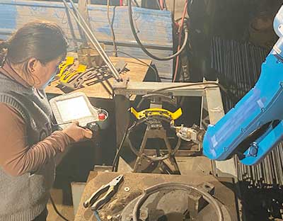 新鄉(xiāng)長垣焊接機(jī)器人項目